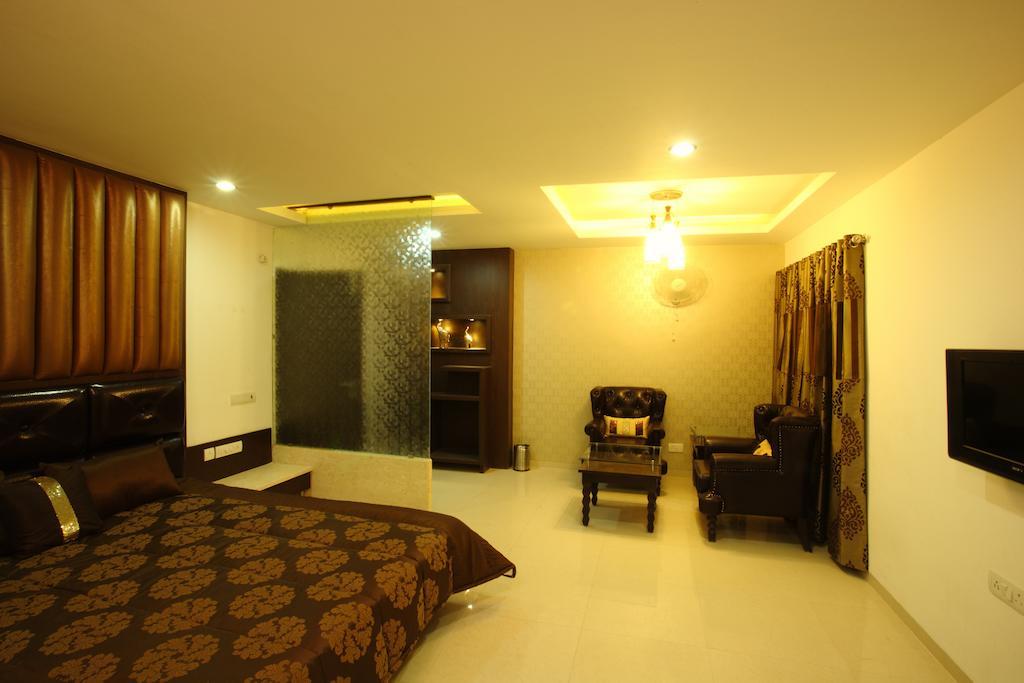 Hotel Surya Prime Kota  Szoba fotó